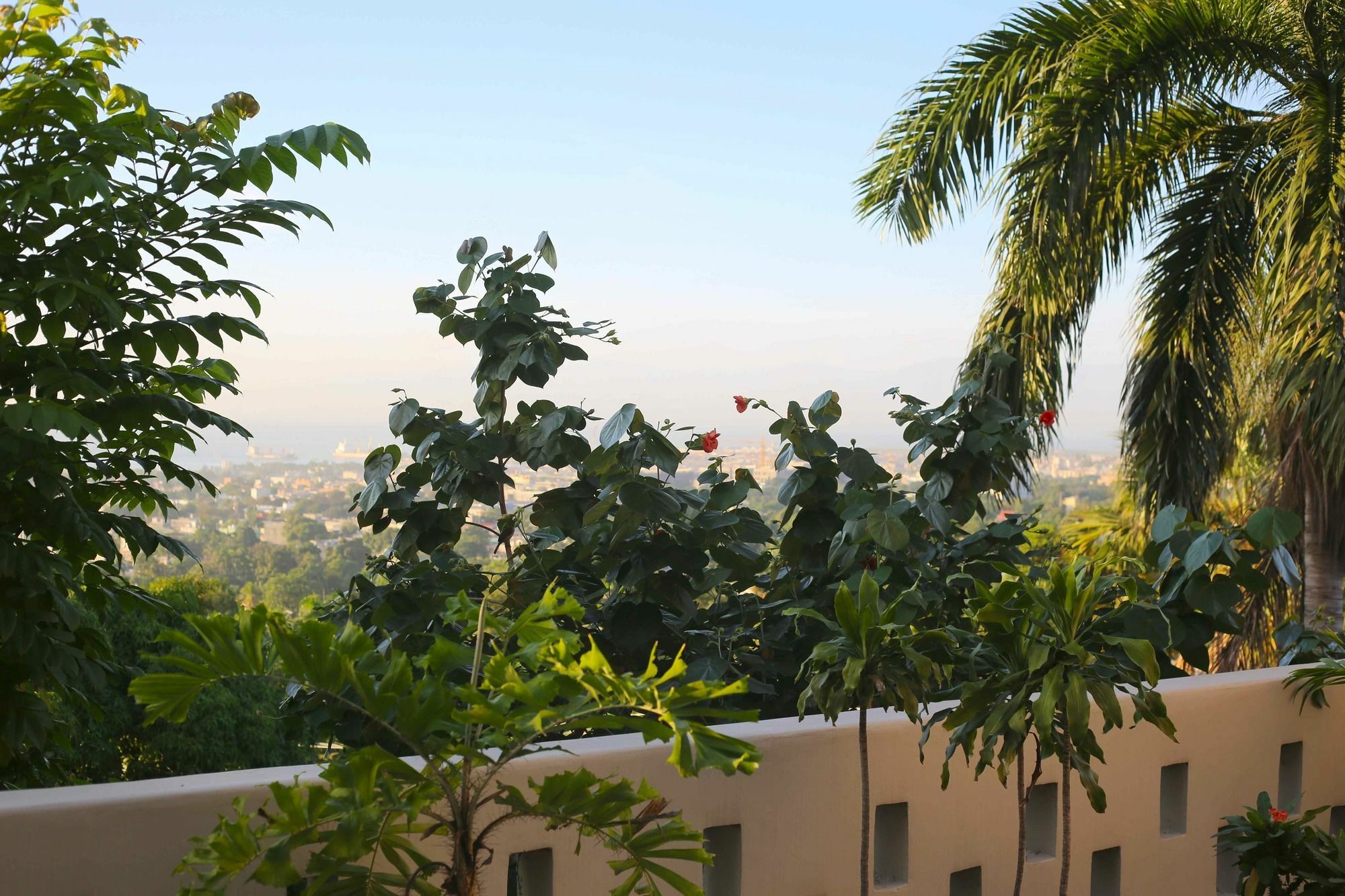 Prince Hotel Port-au-Prince Dış mekan fotoğraf